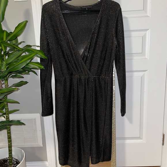 SPARKLY DYNAMITE DRESS - Picture 1 of 2